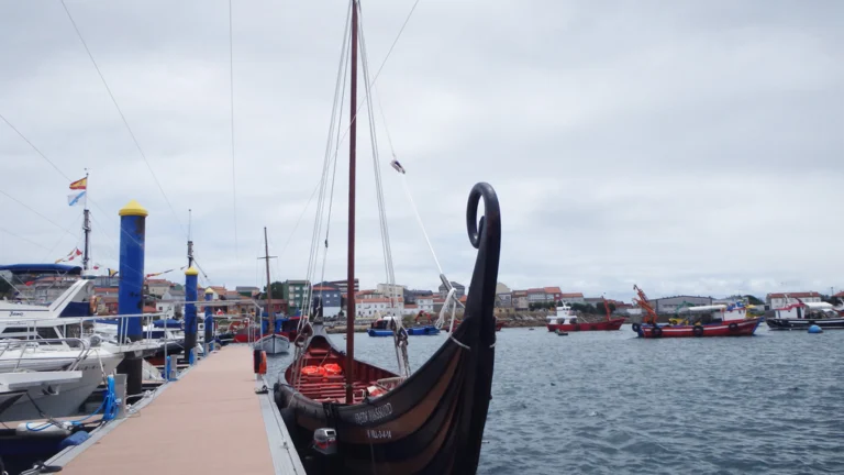 Ruta por el río Ulla en Drakar Vikingo 2